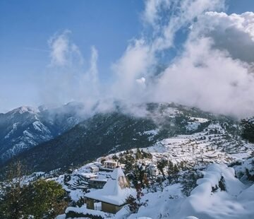 paragliding adventure in Bir Billing